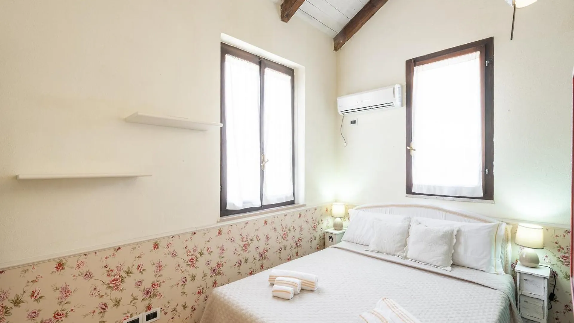 Giulia'S Central Apartment Cagliari